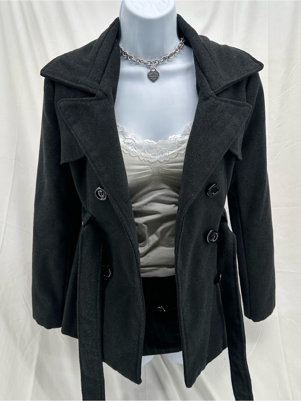 Coquette 2000s Bella Swan Core Forever 21 Dark Gray Peacoat